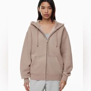 Aritzia - Cozy Fleece Boyfriend Hoodie